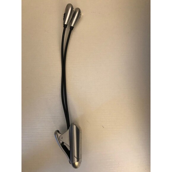 Mighty Bright Music-Mini Light 2 Heads with Clamp - Picture 1 of 3